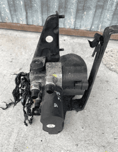 MERCEDES cl 216 s 221 blok zawór hydrauliczny  gruszka  ABC 2