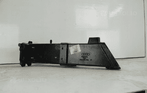 STREFA ZGNIOTU ODBÓJ ZDERZAKA AUDI A8 D4 4H KOMPLETNA 1