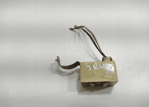 MODUŁ STEROWNIK ŚWIATEŁ 4RUNNER 85969-89102 90-96 2