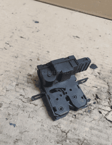 Zamek klapy bagażnika peugeot 407 sw 9648254780 1