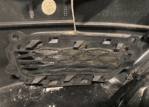 Kratka zderzaka wlot powietrza lewy przód Range Rover Evoque Dynamic 2019 rocznik 2