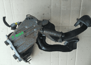 Peugeot 1007 pedal sprzegla hamulca 3