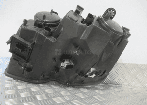 Lampa przód przednia prawa mercedes glk W204 xenon 2008-2012 rok 18