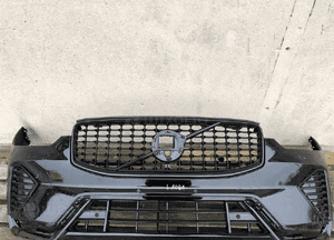 Zderzak przód przedni volvo XC60 ii 2 lift fl r-design kompletny grill cały 1