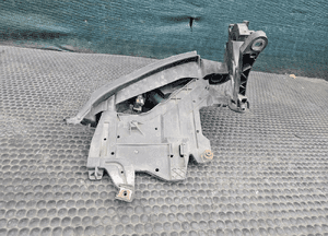 Slizg Lampy Mocowanie Lampa Uchwyt Pod Lampe Lewy Prawy Spryskiwacz Czujnik Audi A4 B8 11