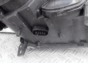 Lampa lewy przód opel vectra c xenon europa ciemna radom 4
