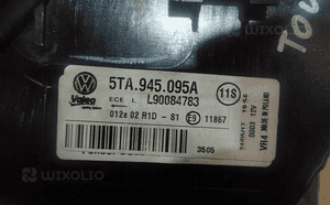 Lampa lewa tylna lewy tył vw touran 5TA945095A 15- 3