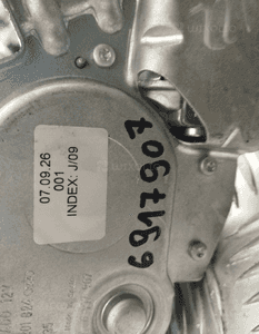 BMW E83 SILNICZEK WYCIERACZKI TYŁ 6917907 8