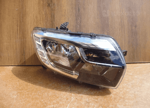 Dacia Sandero 2 LCI Lampa przednia H7 LED R 10942 10