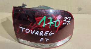 Lampa tylna tył prawa vw touareg i 1 7L w błotnik 28258002 5
