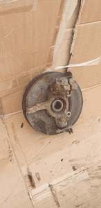 Zwrotnica lewy przód przednia lewa Skoda Rapid 1.6 TDI 7