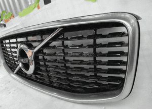 Atrapa grill chrom Volvo XC60 II R-DESIGN 17- 31425538 31425534 3