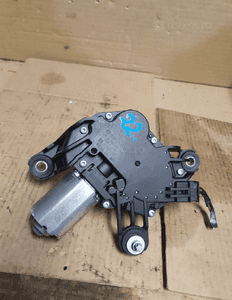 SILNICZEK WYCIERACZKI TYŁ OPEL ASTRA H HB HATCHBACK 0390201590 1