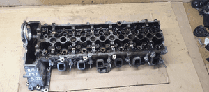 Głowica zawory BMW 3 E90 3.0D 7792753 1