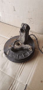 Zwrotnica prawy przód przednia prawa Seat Ibiza 6J 1.6 TDI 4