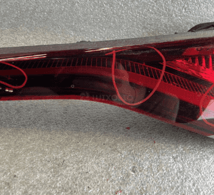 Lampa prawy tyl w klape megane iv lift 265502194R 3