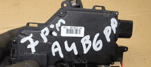 Zamek prawy przód przedni prawy Audi A4 B6 7 PIN 8E1837016C 6