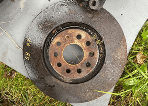 Skoda Superb III 2.0 turbo 4x4 zwrotnica Piasta zacisk wahacz tarcza 2017r 8