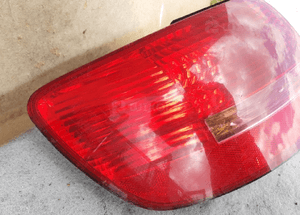Audi A6 C6 kombi lampa tył tylna lewa 3