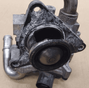 VW Passat B8 1.6 2.0 TDI zawor EGR 04L131501R 3