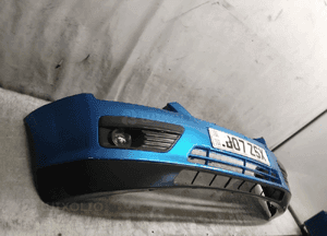 Zderzak przód przedni ford focus MK.2 2 ii niebieski błękitny halogeny 2