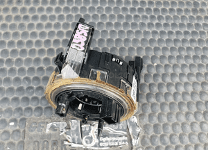 Tasma 8E0953541C Zwijak Kierownicy Czujnik Skretu Airbag Audi A4 B6 B7 1