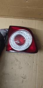 Lampa lewy tył tylna w klapę VW Golf V Plus 5M0945093J 3