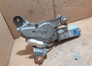 KIA CARENS II 02-06 2.0CRDI SILNICZEK WYCIERACZKI TYŁ TYLNEJ 03511-1400 1