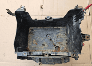 Renault Megane III 3 obudowa akumulatora 1