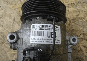 SPRĘŻARKA KLIMATYZACJI OPEL ASTRA IV 13335251 UE4 5