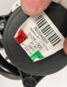 Pas bezpieczeństwa prawy przód mercedes e W212 fl A2128609485 2
