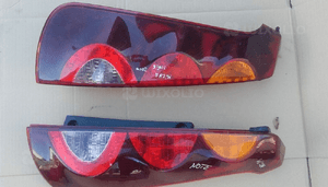 Nissan Note lampa tyl lewa