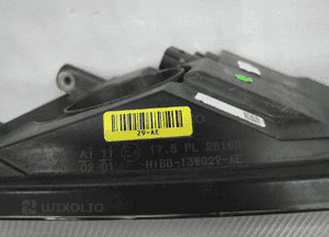 Ford fiesta MK8 zwykła idealna lampa przednia prawa 7