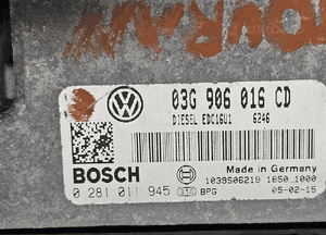 VW Passat B6 Golf Touran  Audi A3 1.9 TDI komputer sterownik silnika 03G906021  MM  KH 03G906016 CD 5