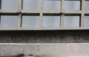 Atrapa chłodnicy grill Mercedes W114; W115 4