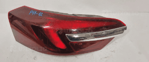 Lampa tyl tylna lewa opel insignia a lift kombi 1