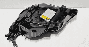 Reflektor prawy xenon bmw E60 E61 D2S europa 4