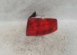 Lampa tylna prawa tył prawo audi A4 B7 sedan 2