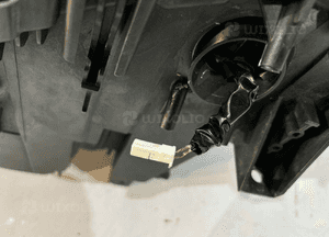 BMW 5 GT F07 Lampa Bi-Xenion skrętna R - 16453 8