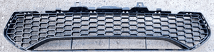 BMW M5 F90 Kratka środkowa zderzaka Przód 8072979 Nowa 1