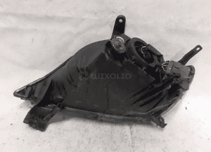 Przod przednia lampa prawa mazda 2 dy 4