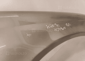 Mercedes c klasa w203 BŁOTNIK PRAWY PRZÓD 5