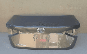 Klapa tył pokrywa toyota corolla E21 sedan 2019- 1