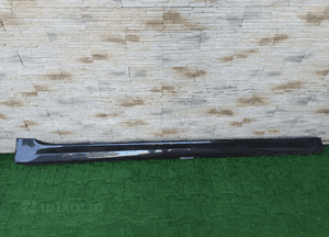 Listwa progowa prawa bmw 5 G30 G31 m pakiet 1