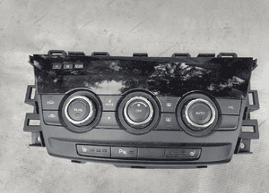 Panel nawiewu klimatyzacja Mazda 6 III GJ 6JJ461190 1