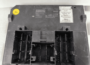 VW AG STEROWNIK MODUŁ KOMFORTU BCM 5Q0937084DC 2