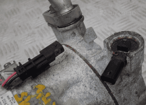 Sprężarka klimatyzacji opel astra k 39034463 3