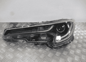 Lampa przednia przód lewa toyota corolla xii full led 2018- 1