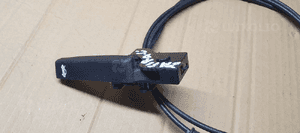 Linka dźwignia rączka otwierania maski Opel Zafira C 20836103 4