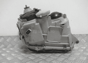Lampa przednia przód lewa mercedes c-klasa W203 A2038200161 2000-2004 10